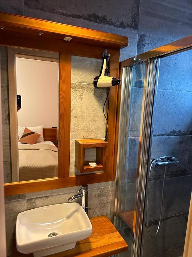 Apartments Prizreni ภายนอก รูปภาพ