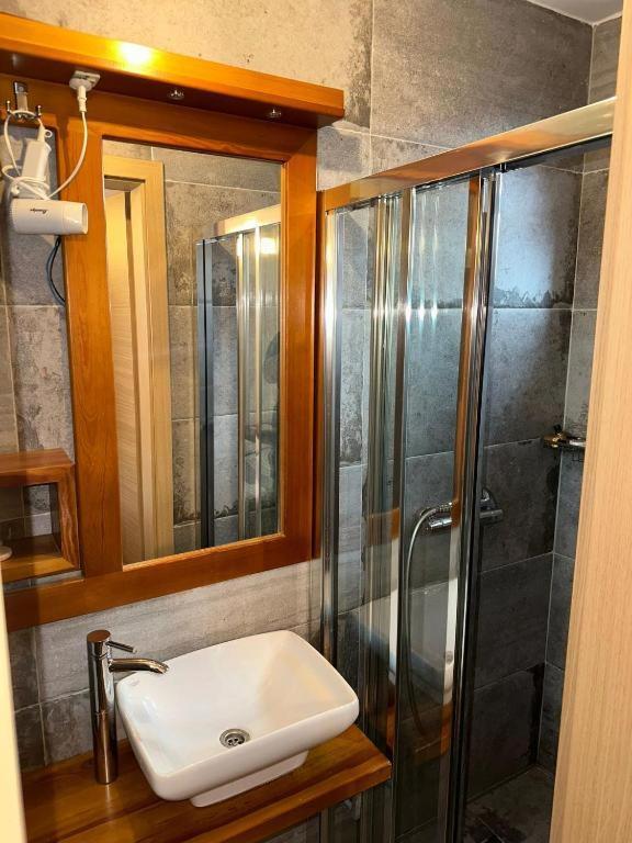 Apartments Prizreni ภายนอก รูปภาพ